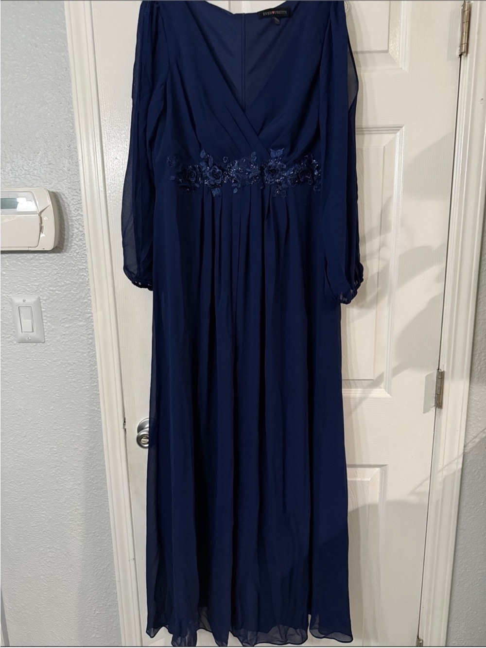 Ever-Pretty Navy Long Sleeve Chiffon Maxi Dress with Embellished Waist
